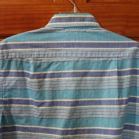 Izod Blue Casual Button Down Shirt with Striking Stripes Medium - Picture 9 of 14